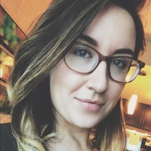 Meet your Posher, Erika